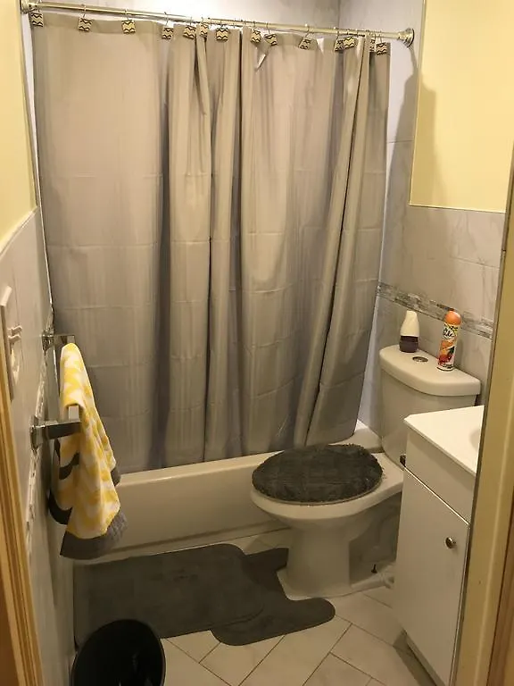 Macon Modern Brownstone Suite New York 0*,  USA
