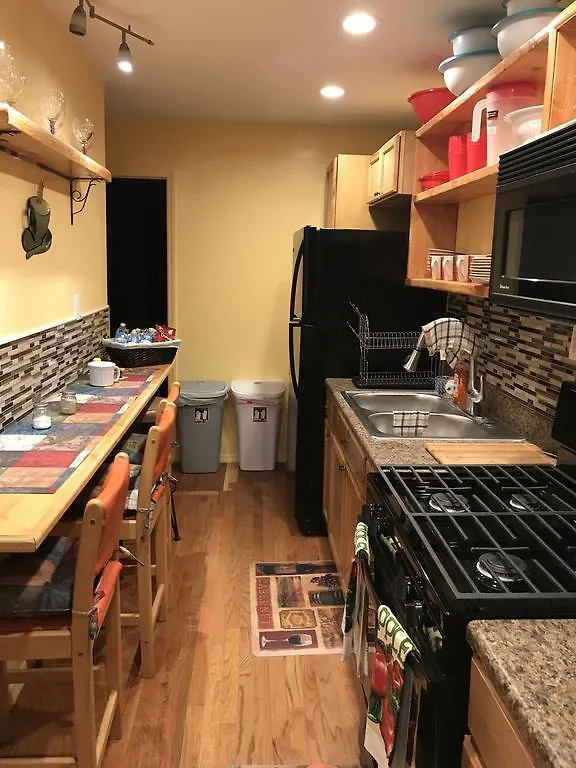Apartment Macon Modern Brownstone Suite New York